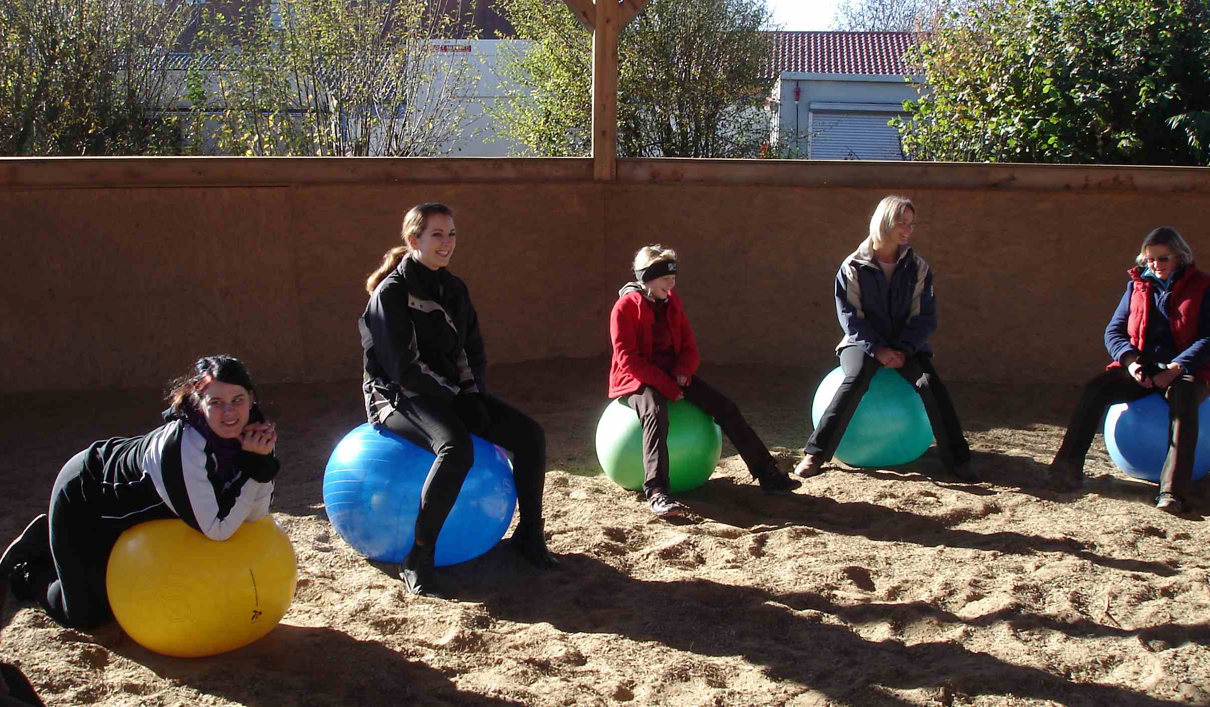 Sitzschulung mit Bällen